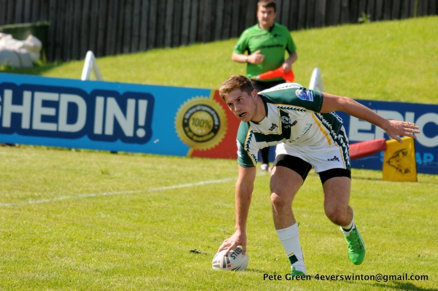 2012 - Dewsbury v Swinton - Dewsbury v Swinton Peter Green - Tom Armstrong1